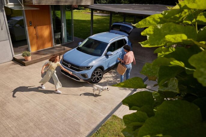 t-cross-pa-ts0643-cmyk-v1