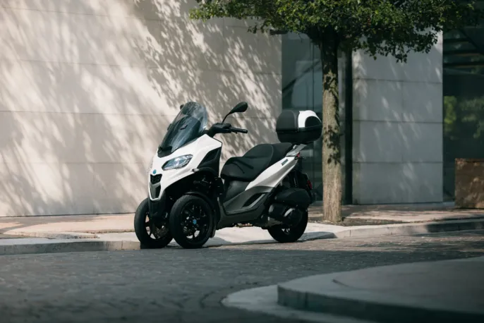 GS_240828_Piaggio_Mp3_1102-scaled
