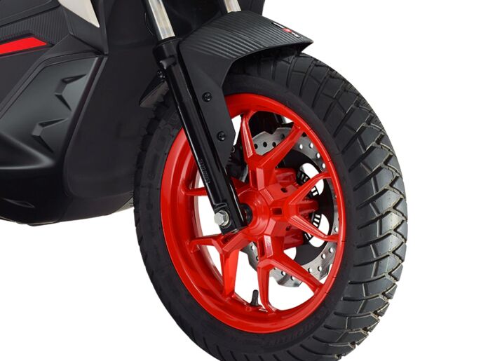 Aprilia-SRGT-200Sport-900x675-pneumatico