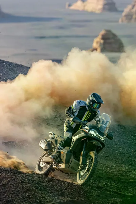 CFMOTO_1000MT-X_Outdoors_8-1