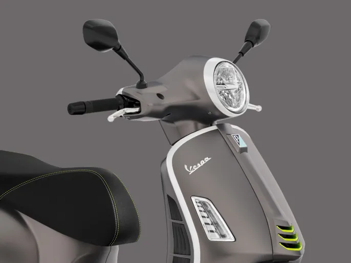 Piaggio-Vespa-GTS-SuperTech-1920x1440-WALL+IMG-DESK-A-125