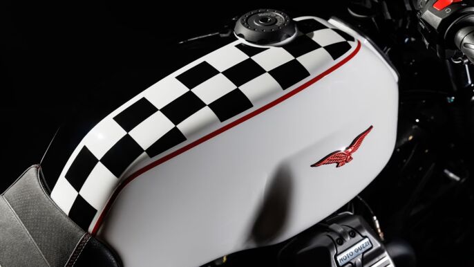 MG_v7_stone_ten_logo