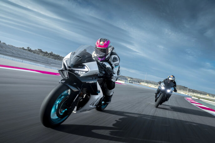 0288_YM24_CFMoto_675SR-R_v1_2-scaled