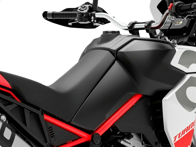 Aprilia_Tuareg_tab_900x675_Serbatoio_2