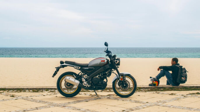 2025_YAM_XS125SV_EU_NMU_STA_003_03_preview