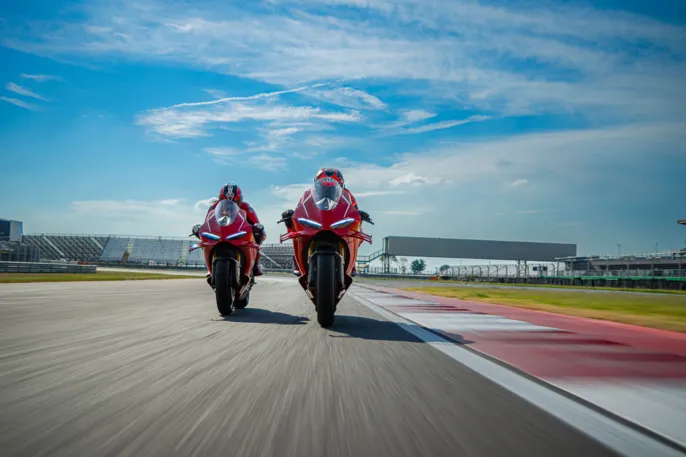 MY26_PANIGALE_V4R_DYNAMICS _20__UC849178_High