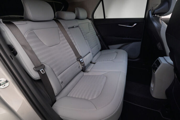 kia_niro_ivory_silver_interior_print_6000x4000-018