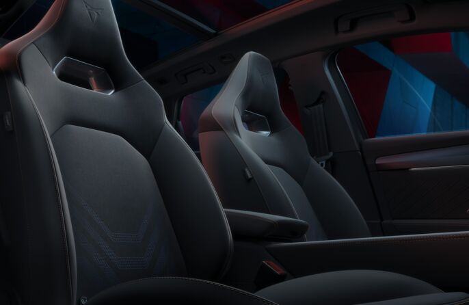 CUPRA_Leon_Sportstourer_10_HQ-min