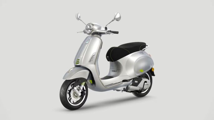 Vespa_Facelift_Primavera125-TECH_Grigio-Entusiasta_gallery_1920x1080_1