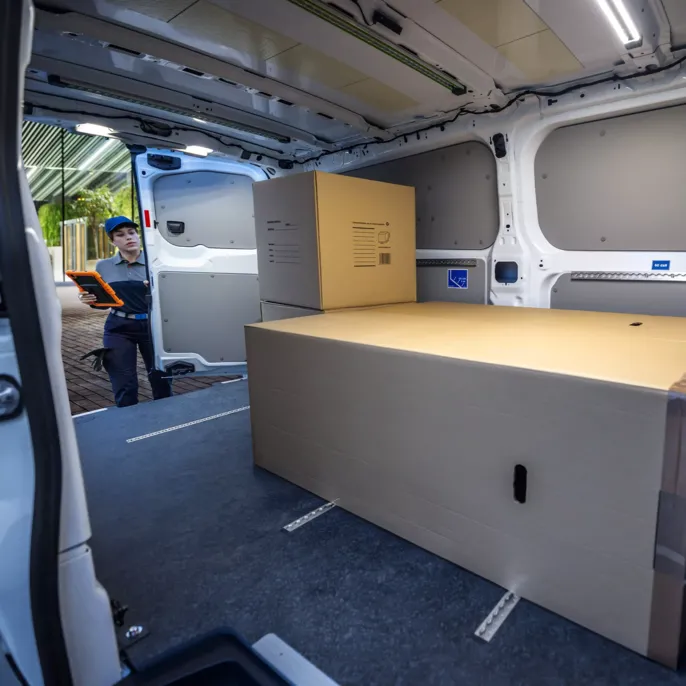 tr003216pic-vw-transporter-rear-doors-1x1