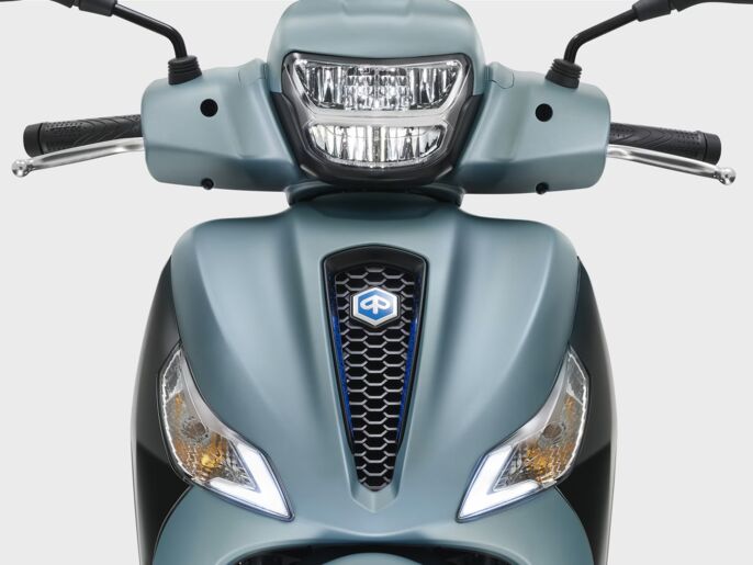 Piaggio_Medley_2025_Wall-img_1920x1440_Fari_1