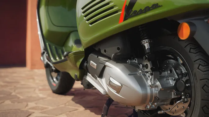 GALLERY-Vespa-Sprint-D-1920x1080-02