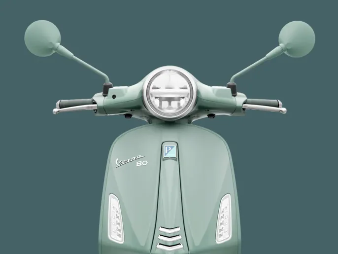 Piaggio-Vespa-Primavera+125_80+anni-1920x1440-WALL+IMG-DESK-C