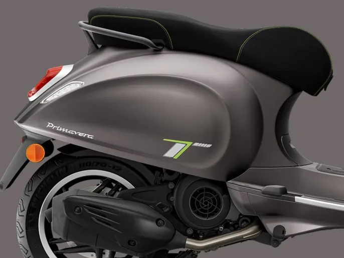 TAB-Vespa-Primavera-Tech-125-900x675-B