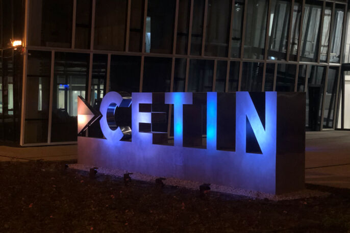 Spolupráce s Cetinem