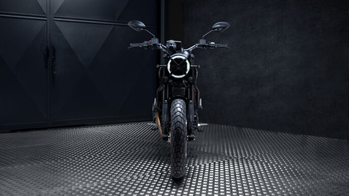 Scrambler-Ducati-Full-Throttle-MY25-gallery-1920x1080-02