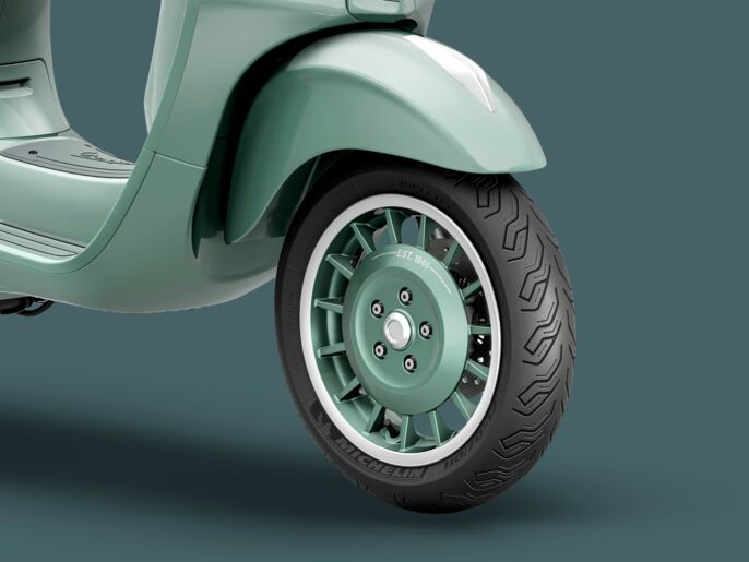 Piaggio-Vespa-Primavera+125_80+anni-1920x1440-WALL+IMG-DESK-B