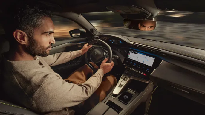 PEUGEOT_E408_gallery_interior_3_D_1920x1080