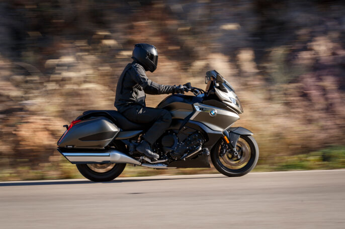 P90451877_highRes_bmw-k-1600-b-02-2022