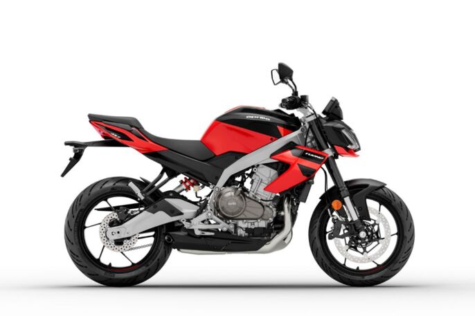 KATALOG - Aprilia Tuono 457 - Piranha Red 2025