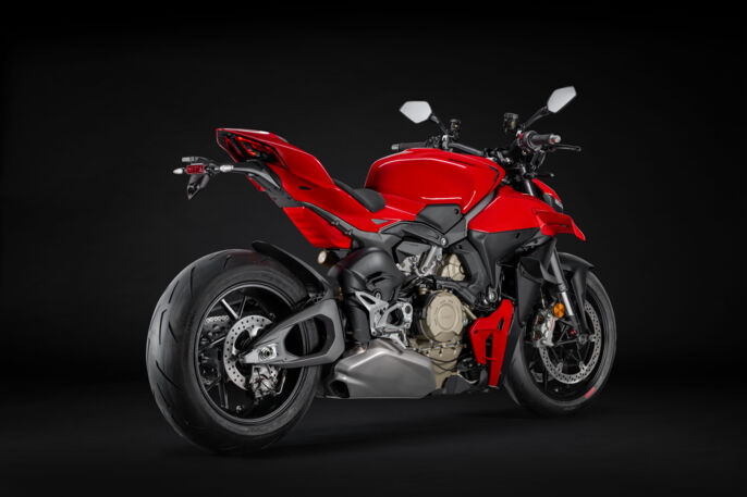 MY25_STREETFIGHTER_V4 _3__UC731754_High