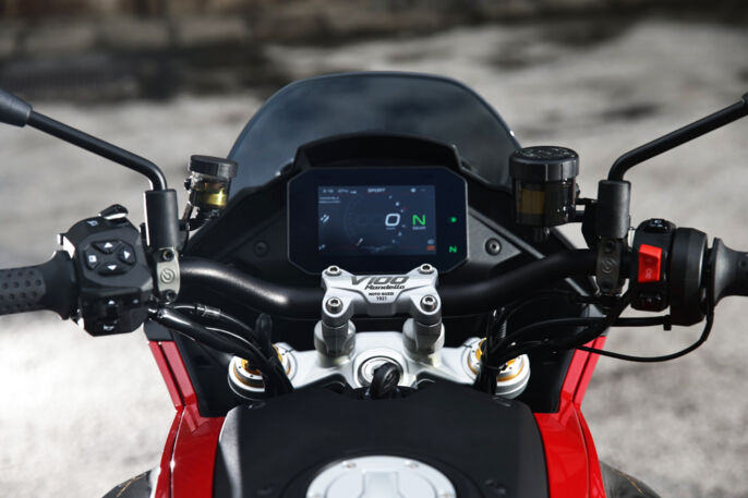 16-Moto-Guzzi-V100-Mandello-Wind-Tunnel