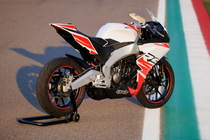 Aprilia_RS125_gallery_1920x1280_4
