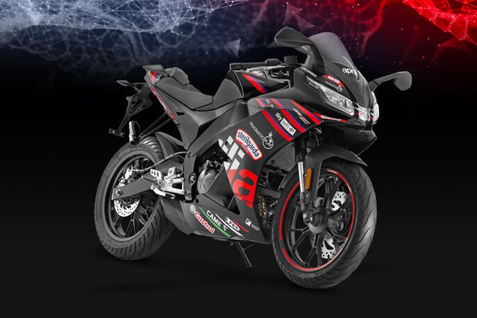 Aprilia_RS-125-GP-Replica_Gallery_1920x1280_Intera_5