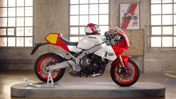 2026-Yamaha-XS850GP-EU-Legend_Red-Static-001-03