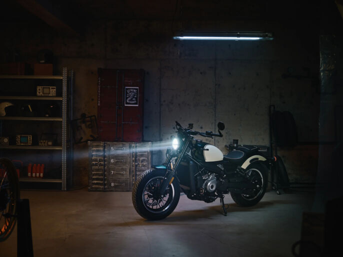 450CL-C_Outdoor_Ambience_2