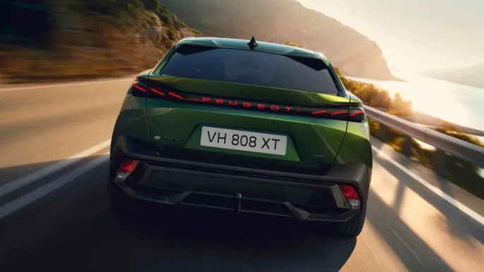 PEUGEOT_E408_gallery_exterior_3_D_1920x1080