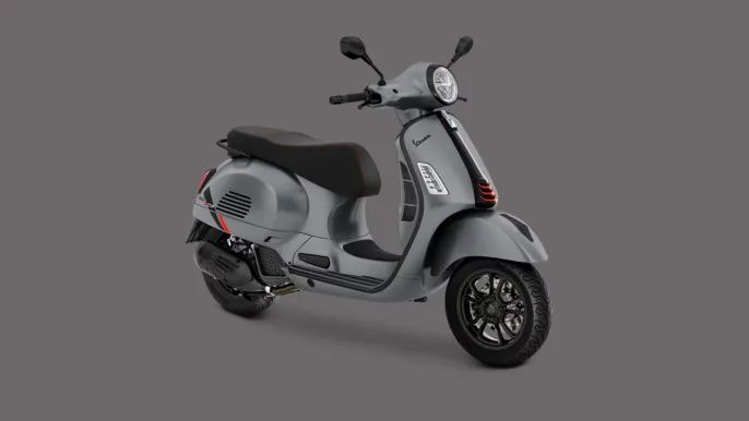 GALLERY-Vespa-GTS-SuperSport-125-VR-D-1920x1080-C