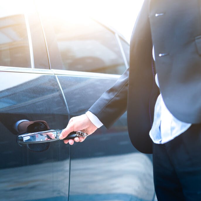 Půjčovna luxusních vozů Pardubice a Hradec Králové