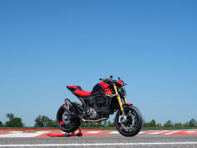 MY23_Ducati_Monster_SP _56__UC426325_High