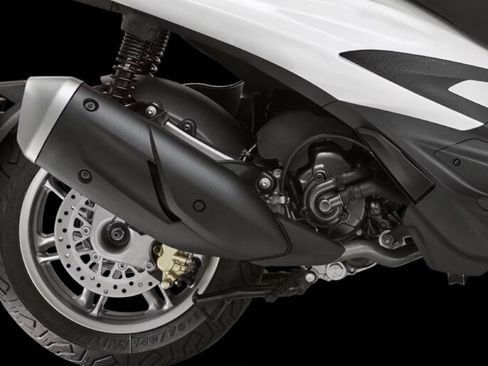 Piaggio_Beverly_310_BiancoLuna_900x675-motore