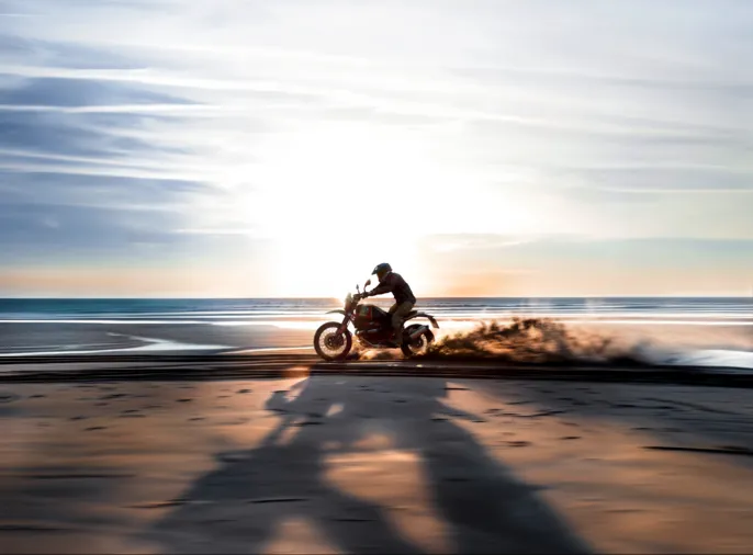 P90592196_highRes_bmw-motorrad-present