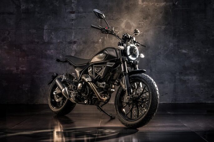 my25_scrambler_dark___2__uc702909_mid_large