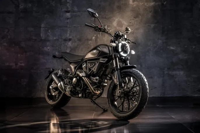 my25_scrambler_dark___2__uc702909_mid_large