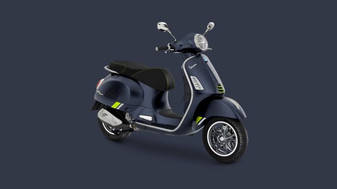 Vespa_Facelift_GTS_SUPER_TECH_310_Gallery_1920x1080_Blu_1