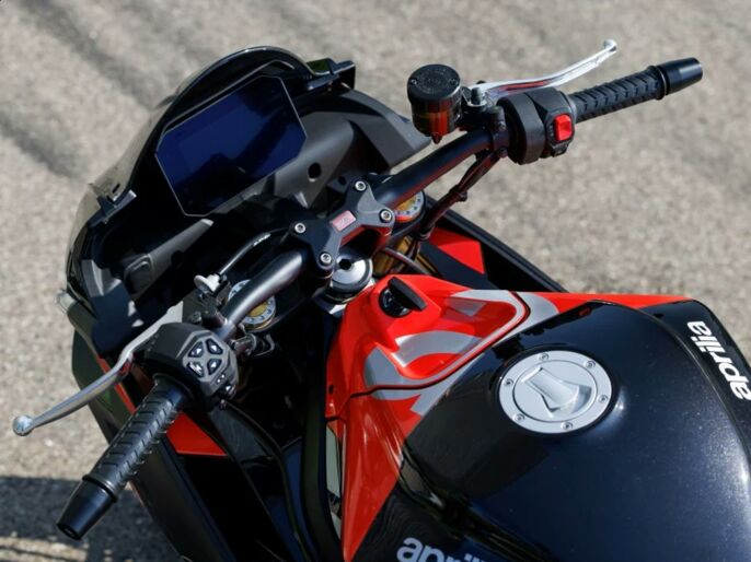 Aprilia_Tuono660_tab_tech_900x675