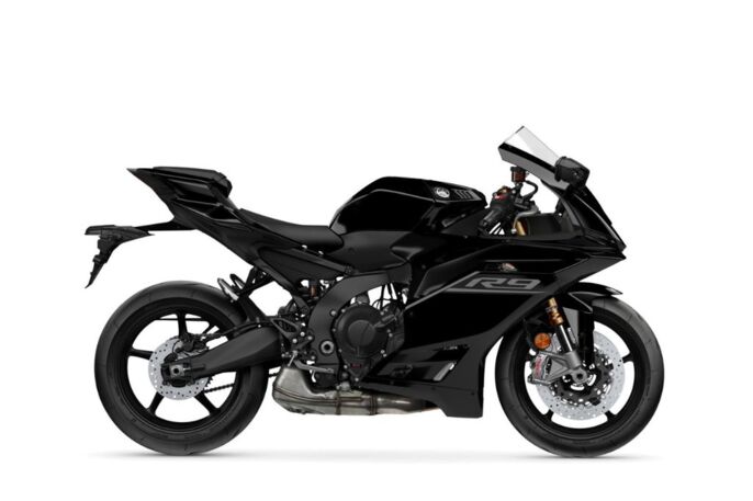 Yamaha Katalog barevné varianty (1)