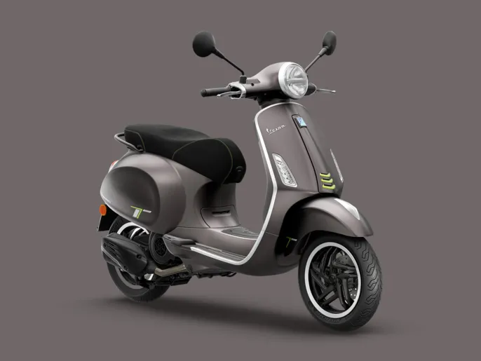WI-Vespa-Primavera-Tech-125-D-1920x1440-A