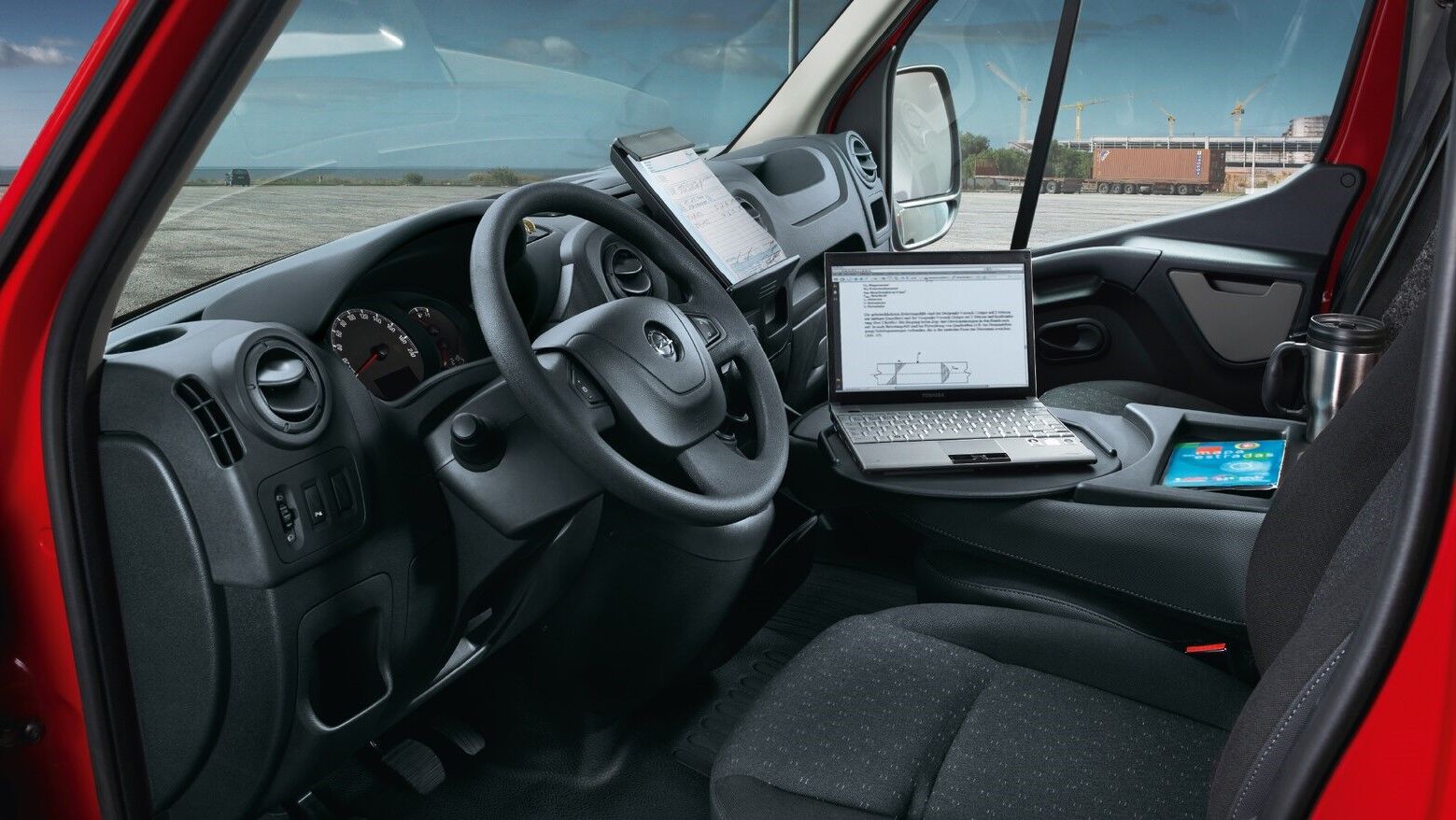Opel-movano-combi-interier.jpg