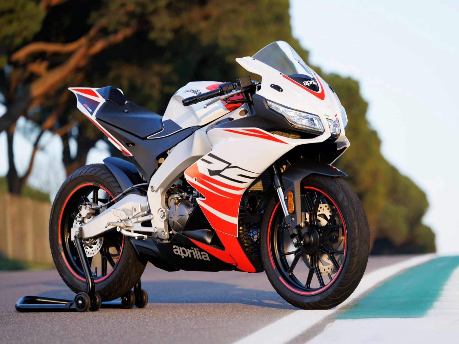 RS 125
